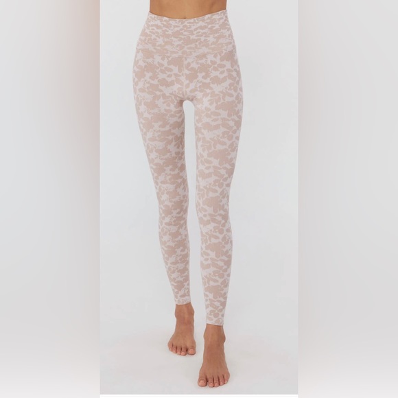 Spiritual Gangster Pants - Spiritual Gangster | Love Sculpt Jacquard Legging | Quartz Floral